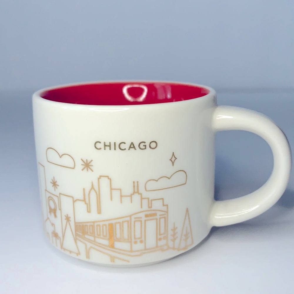 Starbucks CHICAGO miniature cup ornament.